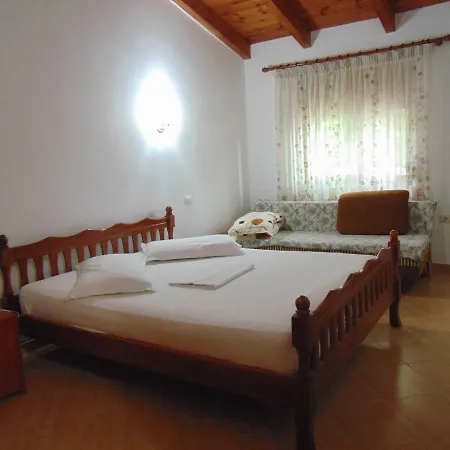 Garden Vila Jako شقة *
