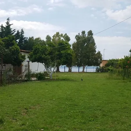 Garden Vila Jako شقة